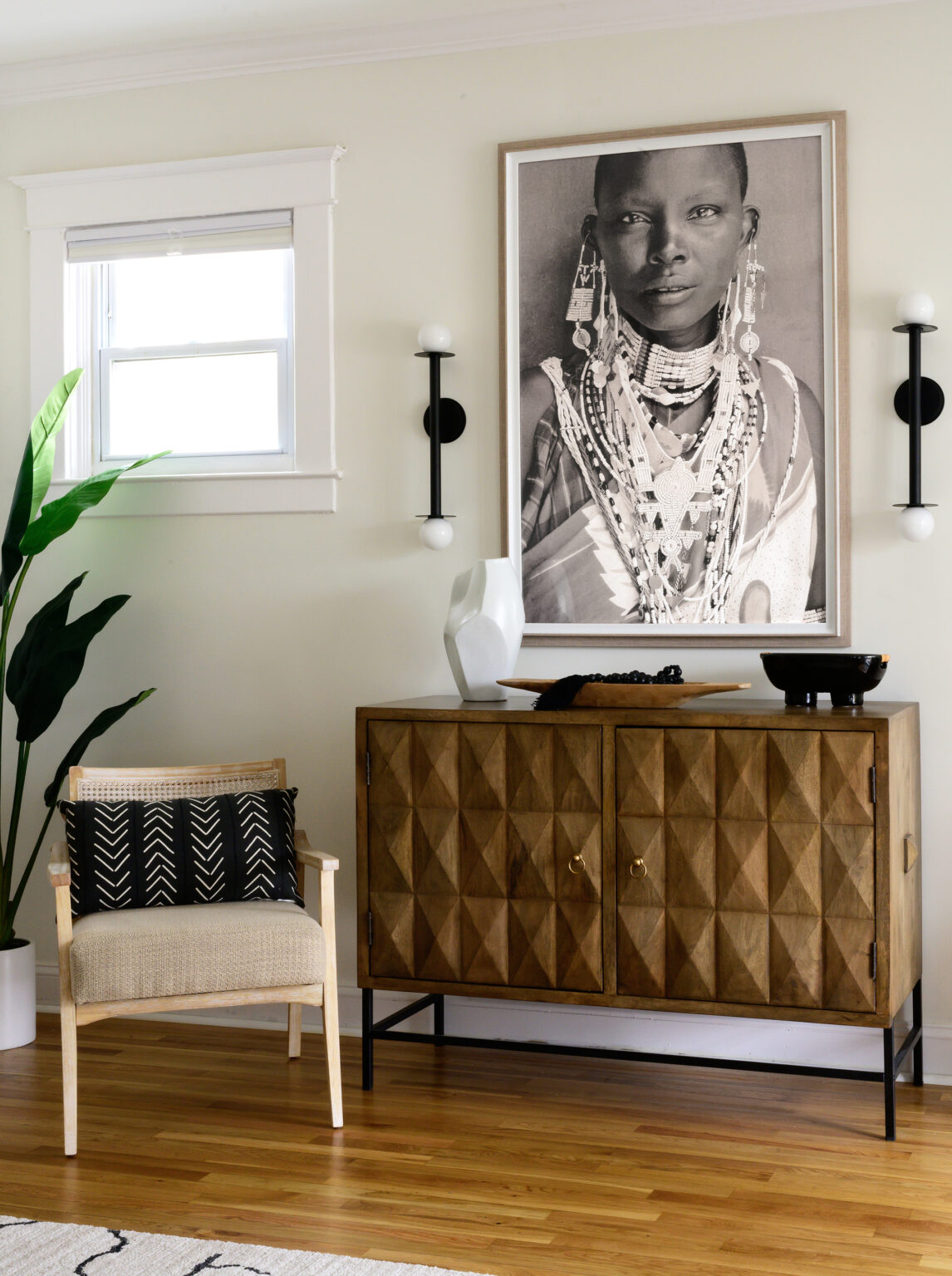 Blend Modern and Classic Afrocentric Decor for a Unique Twist on Interior Style